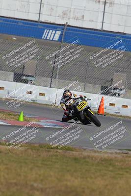 media/Nov-26-2022-Fastrack Riders (Sat) [[b001e85eef]]/Level 2/Session 3 Outside Turn 9/